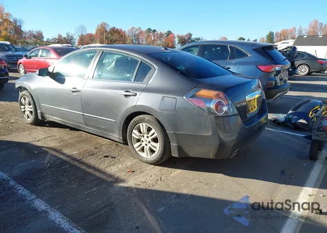 2010 Nissan Altima 2.5 S z USA, uszkodzony, nr VIN 1N4AL2AP4AN547074